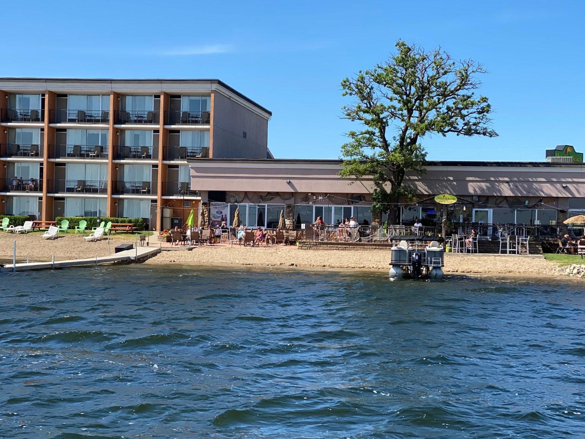 Holiday Inn Detroit Lakes By Ihg Exterior foto