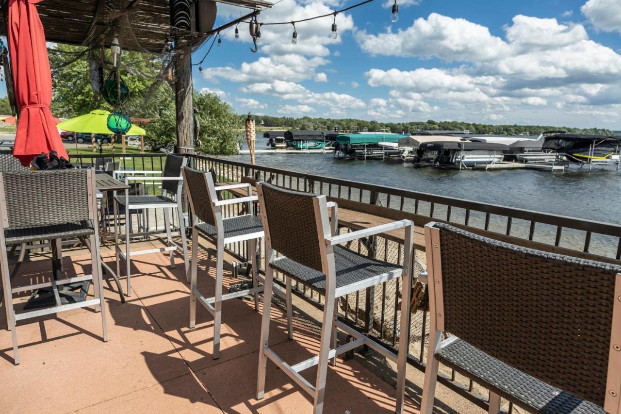 Holiday Inn Detroit Lakes By Ihg Exterior foto