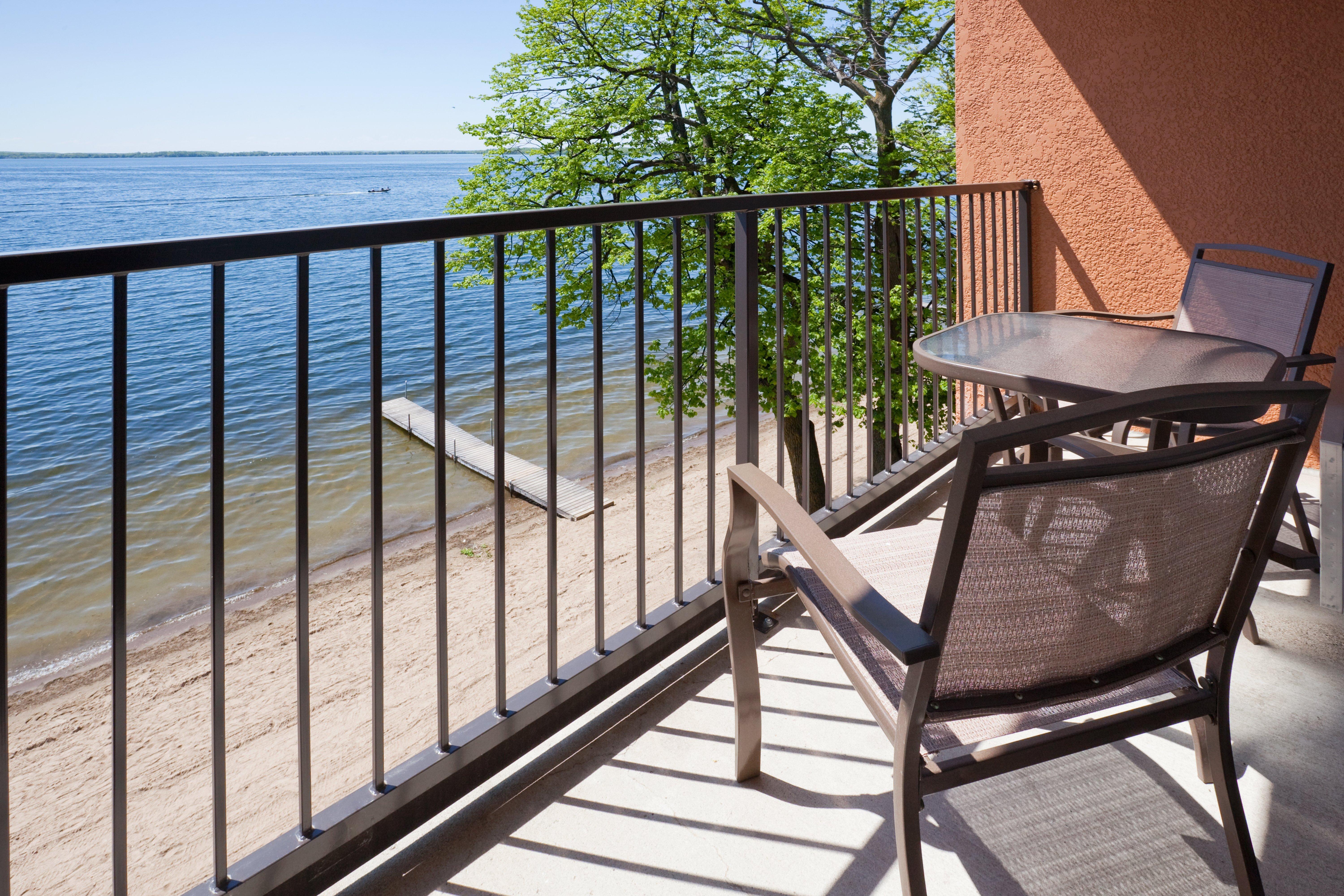 Holiday Inn Detroit Lakes By Ihg Exterior foto